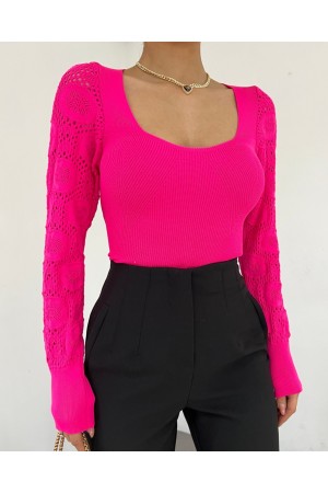 Kolları Dantel Örgü Kare Yaka Triko Bluz -Fuşya