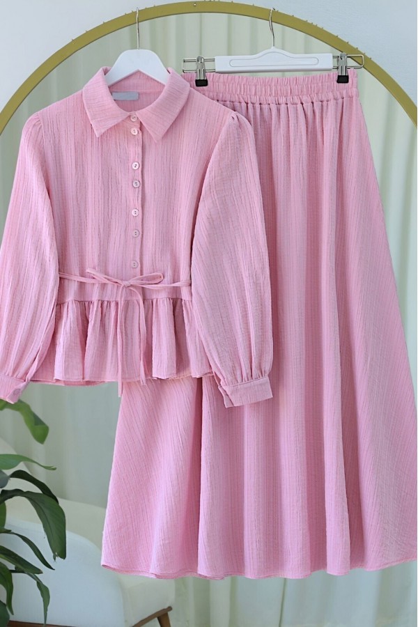 Eteği Fırfırlı Düğmeli Beli Bağcıklı Etekli Takım -Pembe