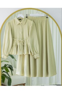 Eteği Fırfırlı Düğmeli Beli Bağcıklı Etekli Takım -Yağ Yeşili