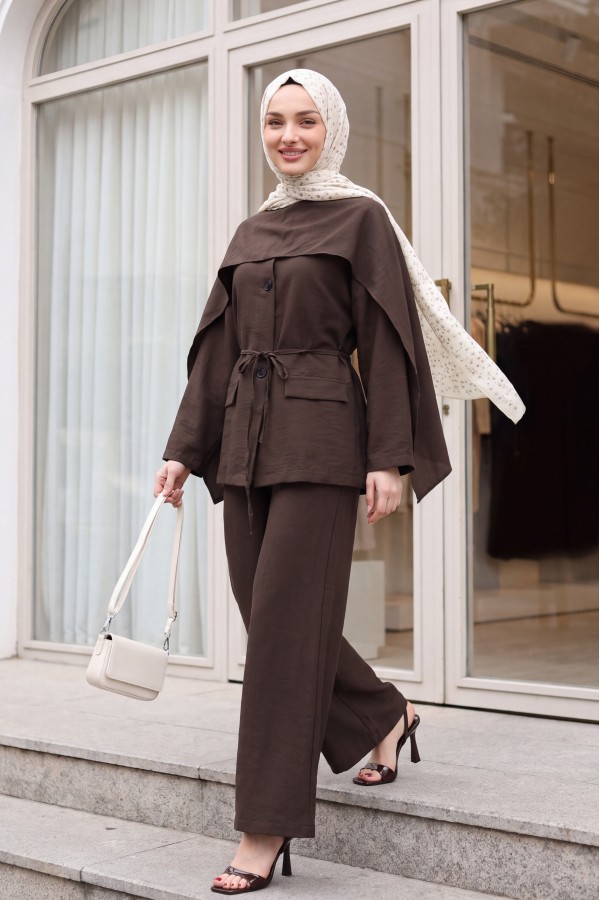 Pocket Detail V-Neck Drawstring Parachute Suit with Scarf -Brown