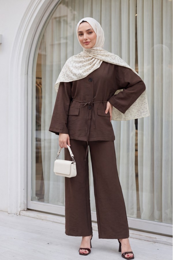 Pocket Detail V-Neck Drawstring Parachute Suit with Scarf -Brown