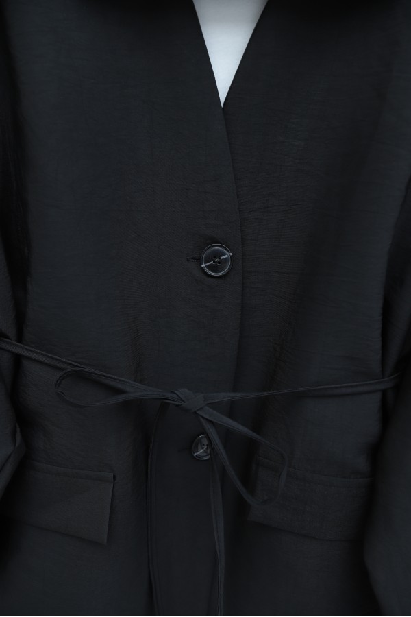 Pocket Detail V-Neck Drawstring Parachute Suit with Scarf -Black