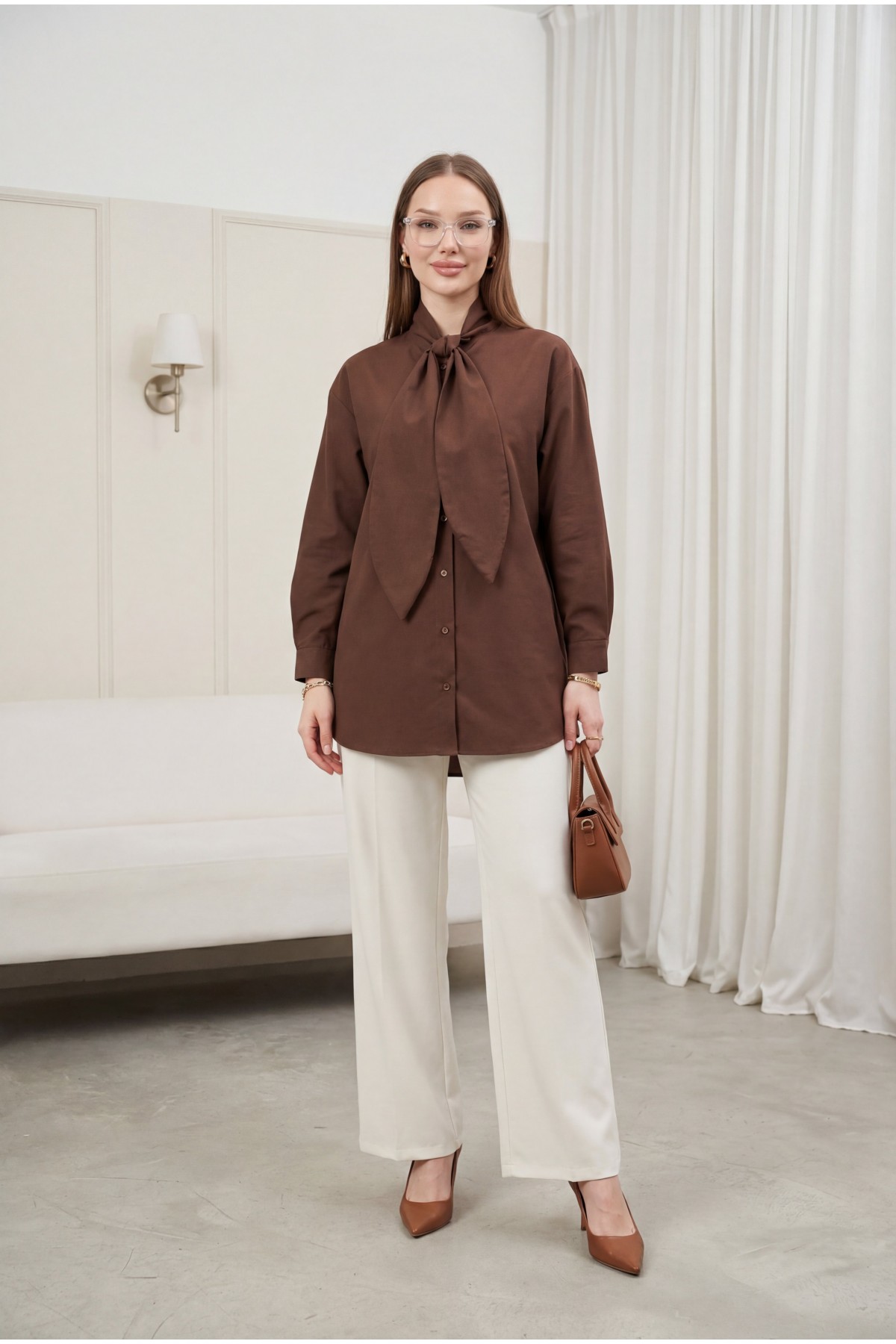 Yakası Bağlamalı Düğmeli Oversize Poplin Gömlek  -Kahve