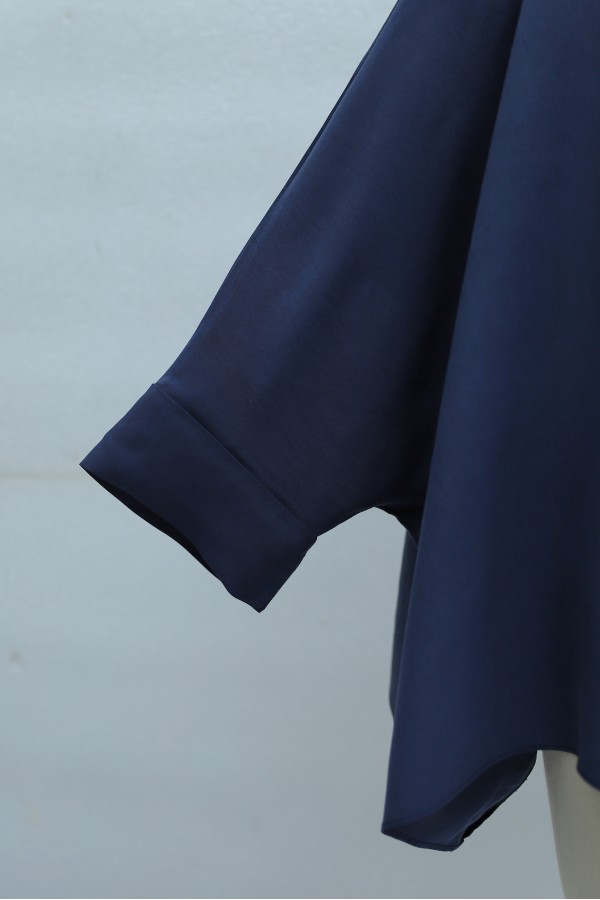 Button-Shoulder Batwing Sleeve Modal Kimono Poncho -Navy blue