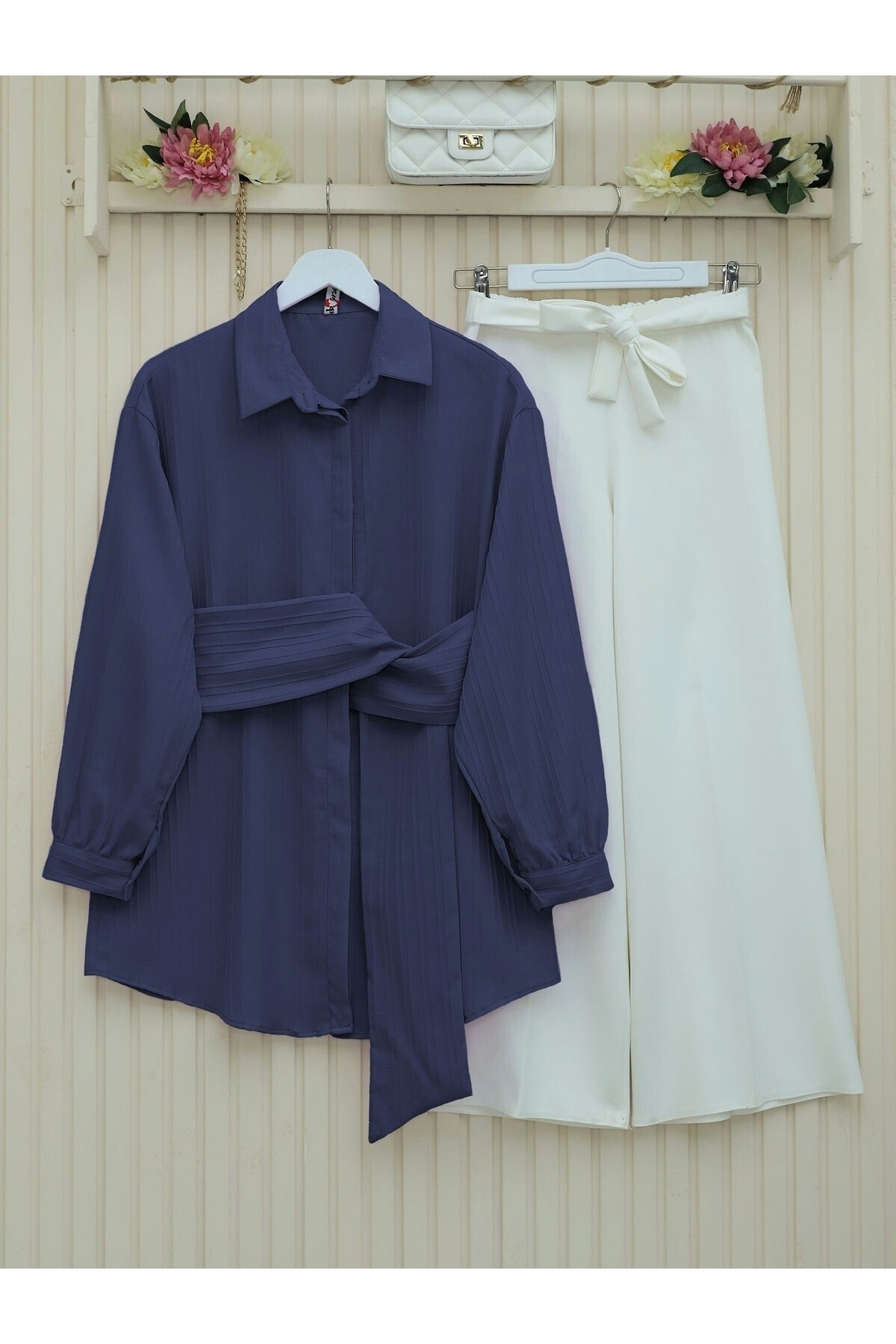 Fitted Crinkle Shirt with Waist Tie   -Navy blue detay görseli