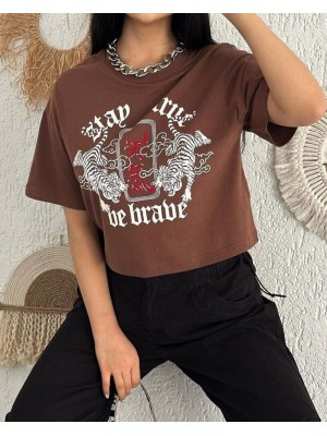 Yuvarlak Yaka Baskılı Crop Tişort -Kahve