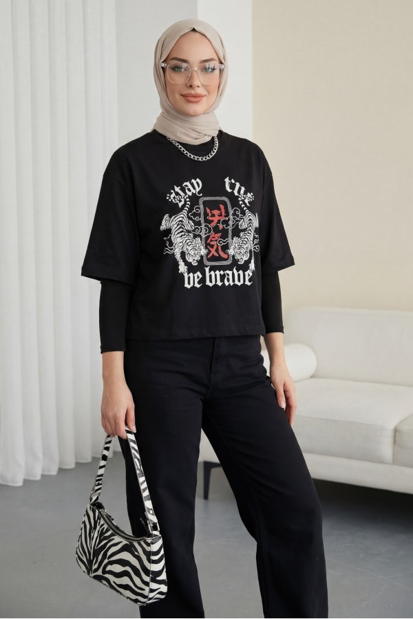 Round Neck Printed Crop T-Shirt -Black