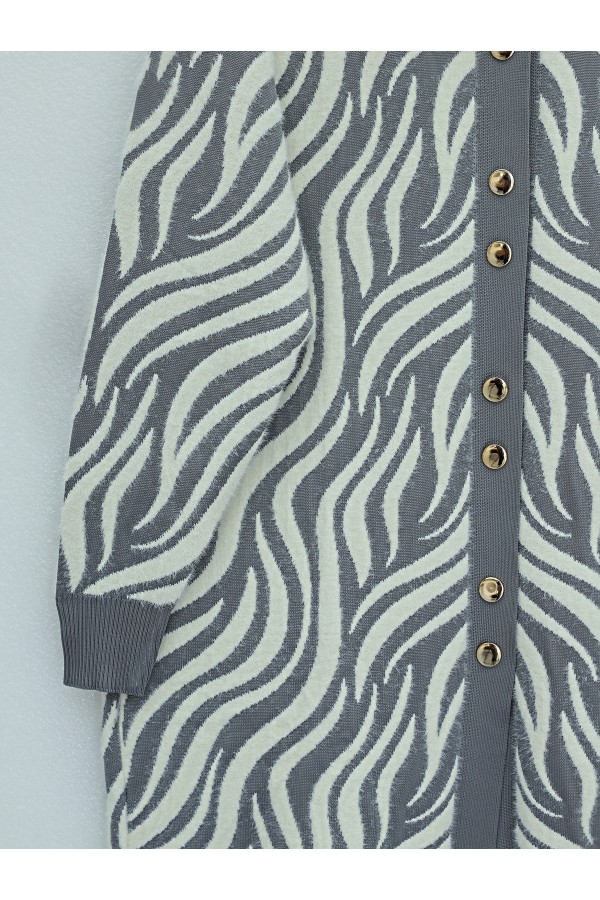 Buttoned Zebra Pattern Bearded Knit Cardigan -Grey