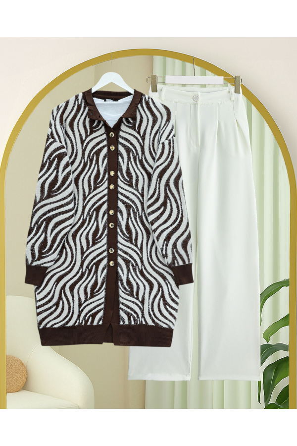 Buttoned Zebra Pattern Bearded Knit Cardigan -Brown