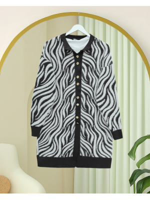 Düğmeli Zebra Desen Sakallı Triko Hırka -Siyah
