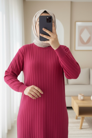 Round Neck Thin Striped Knit Tunic -Maroon