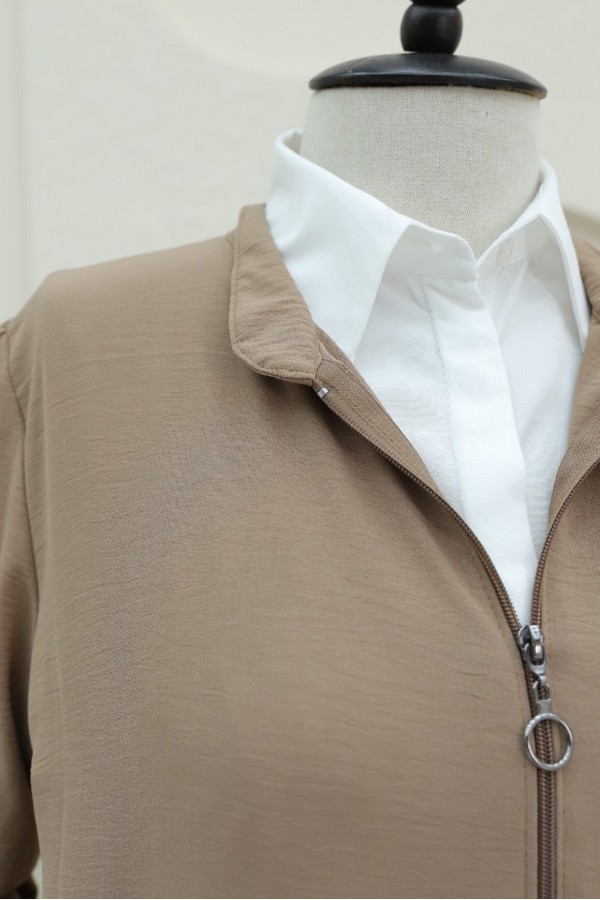 Ayrobin Abaya with Elasticated Sleeves and Zipper from the Neck -Mink color