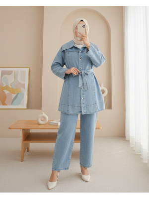 Beli Kemerli Önü Düğmeli Pantolonlu Kot Takım -Buz Mavi