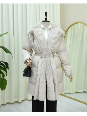 Kürk Detaylı Kemerli Cepli Astarlı Şişme Mont -Krem