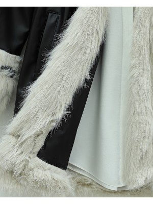 Yakası Ve Kolu Kürklü Astarlı Kemerli Deri Ceket -Siyah