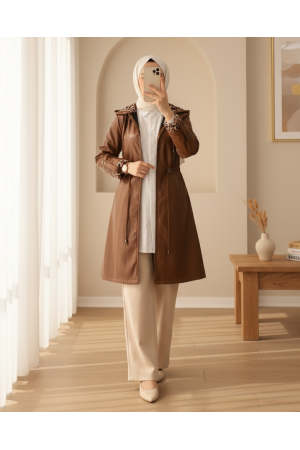 Kolu Katlamalı Beli Bağcıklı Kapşonlu Deri Kap -Taba