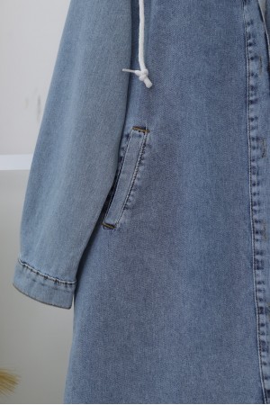 Kapşonlu Düğmeli Oval Kesim Kot Kap -Buz Mavi