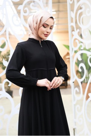 Beli Fistolu Omuzları Vatkalı Kolu Lastikli Ferace -Siyah