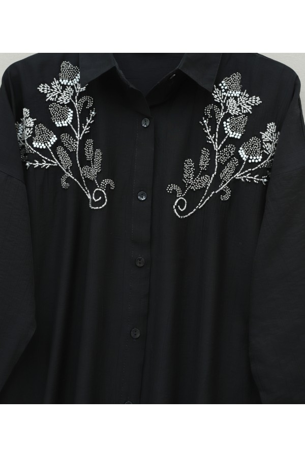 Flower Bead Patterned Buttoned Strawberry Shirt -Black