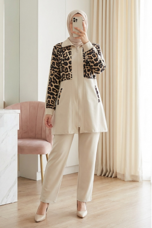 Gömlek Yaka Boydan Fermuarlı Pantolonlu Takım   -Bej