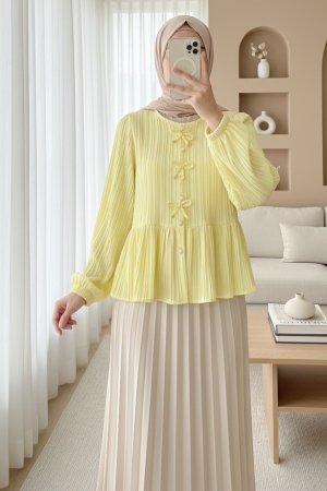 Buttoned Blouse with Elastic Sleeves and Bow Detail on the Front -Light yellow