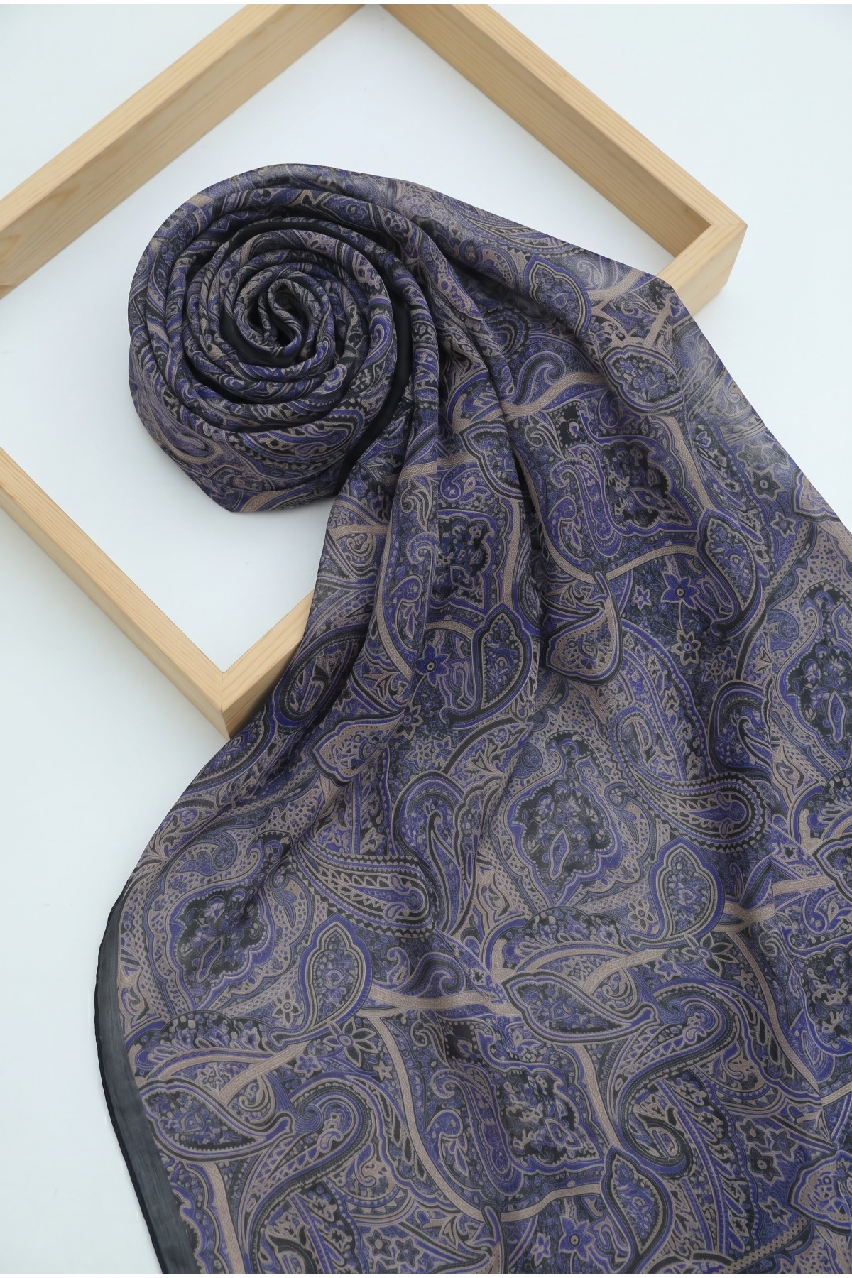 Traditional Floral Patterned Cotton Scarf -Lilac