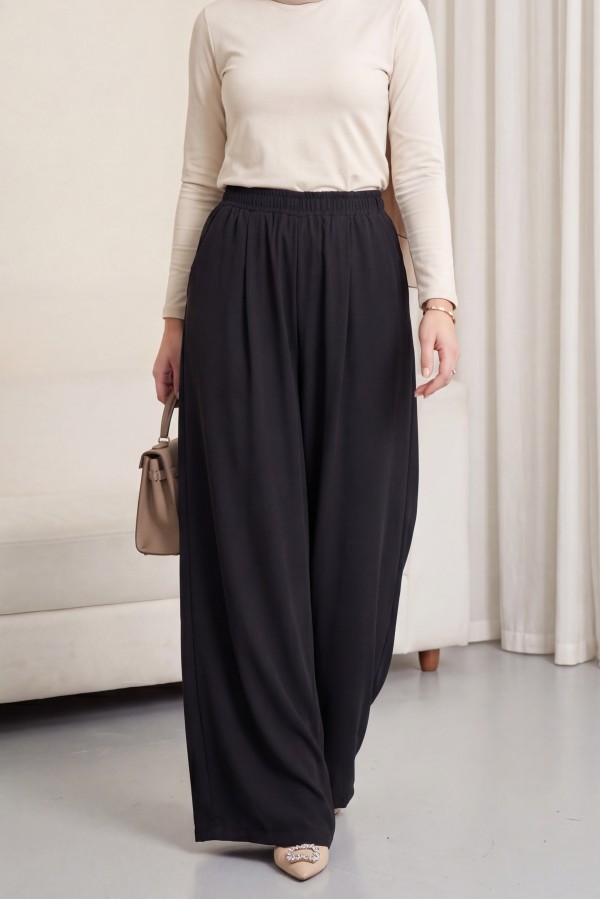 Modal Skirt Pants with Elastic Waist and Pockets -Black