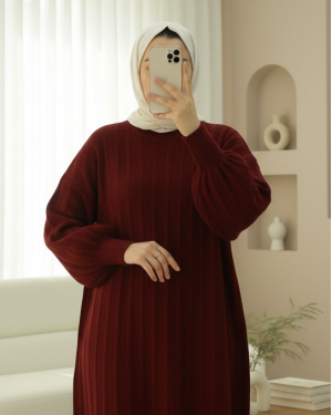 Soft Knit Tunic with Ribbed Slits -Maroon