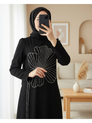 Yonca Taş Desenli Dik Yaka Krep Abiye -Siyah