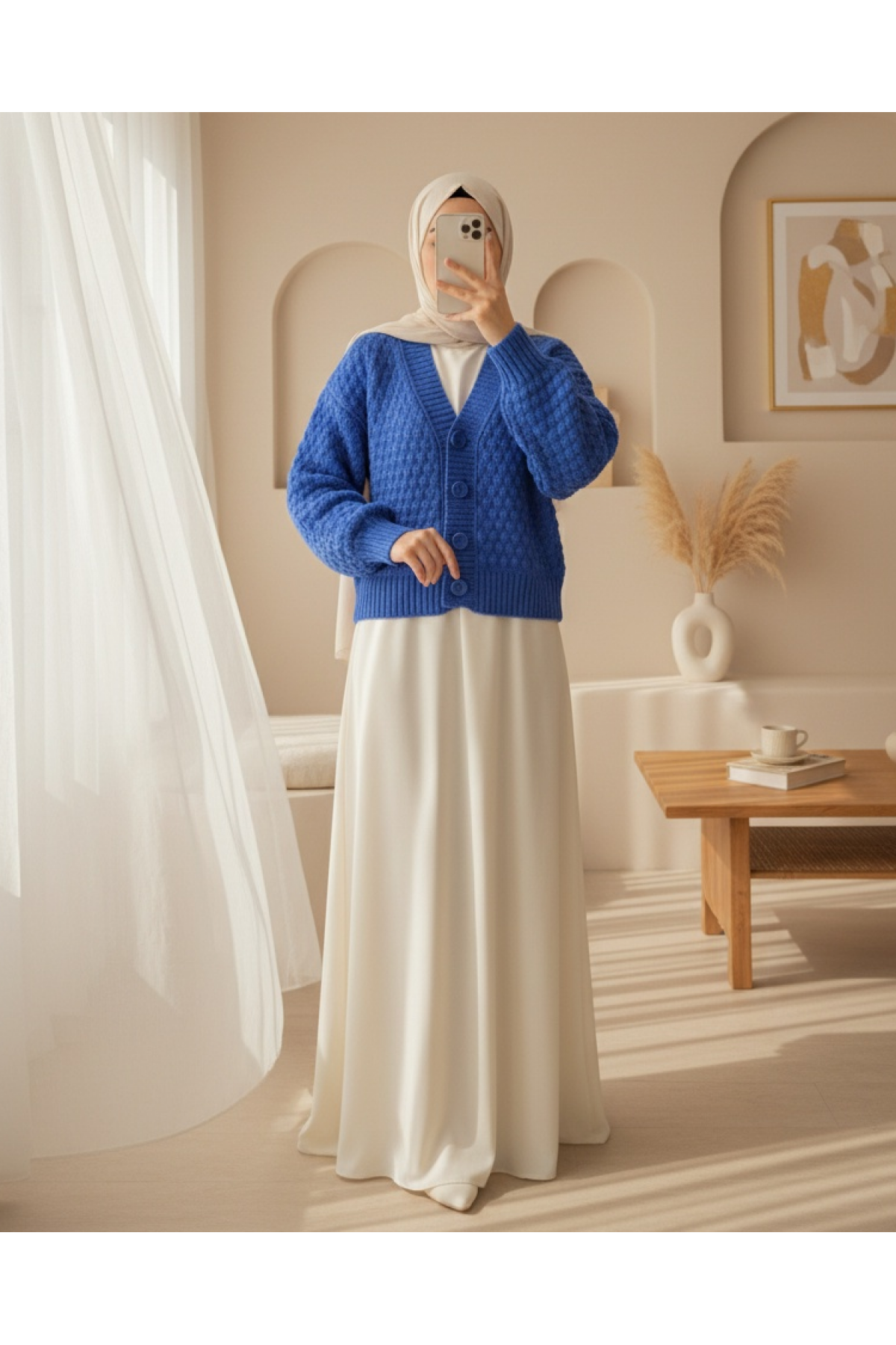 Embossed Knitted Buttoned Knitwear Cardigan  -Saxe 
