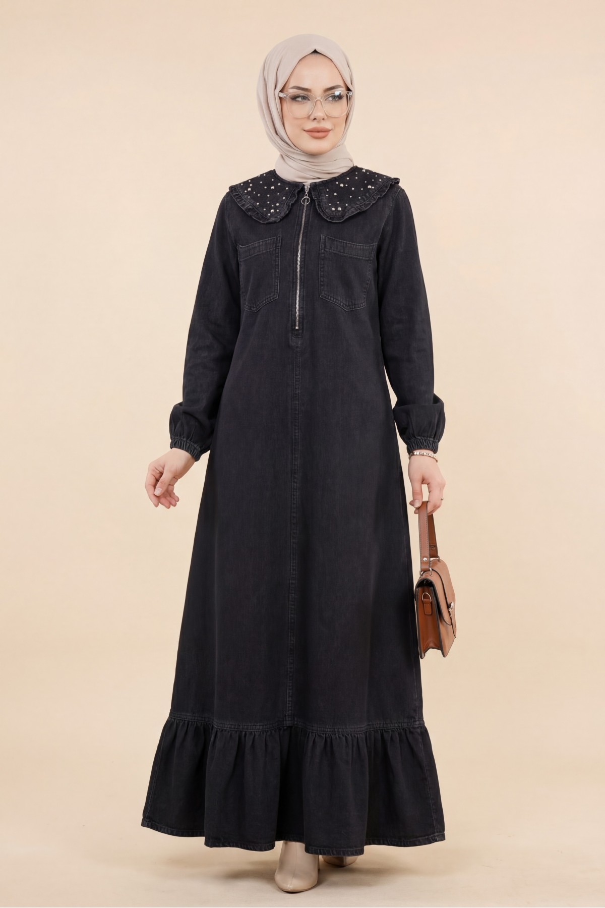 Peter Pan Collar Half -Black