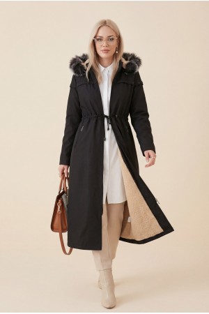 Çıkma Kapşonlu Yıldız Metal Detaylı Kaban -Siyah