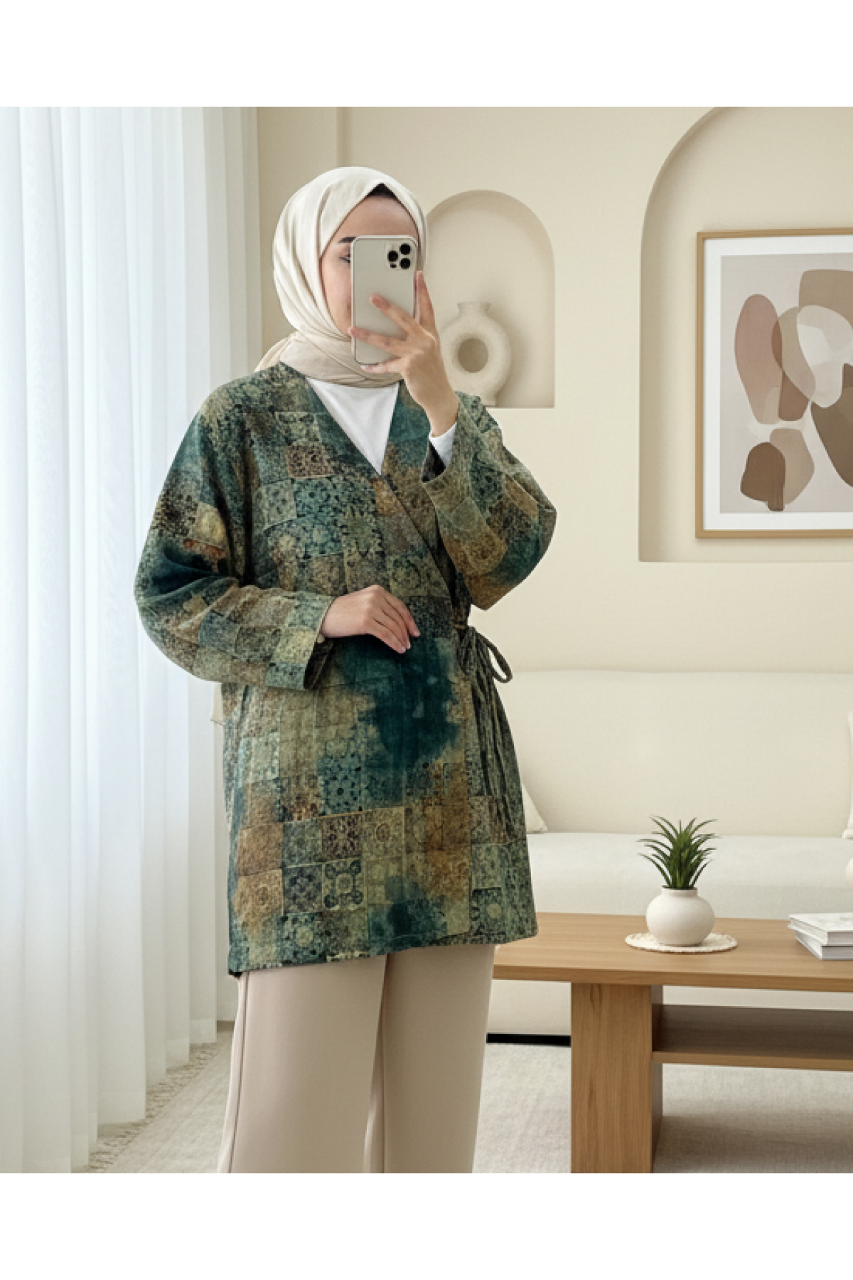 كيمونو مبطن مع خصر مربوط وجيوب وبطانة منقوشة -خاكي