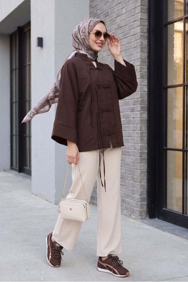 Chinese Knot Closure Mandarin Collar Parachute Kimono -Brown