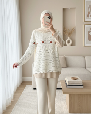Flower Embroidered Pompom Knitted Sweater -Ecru