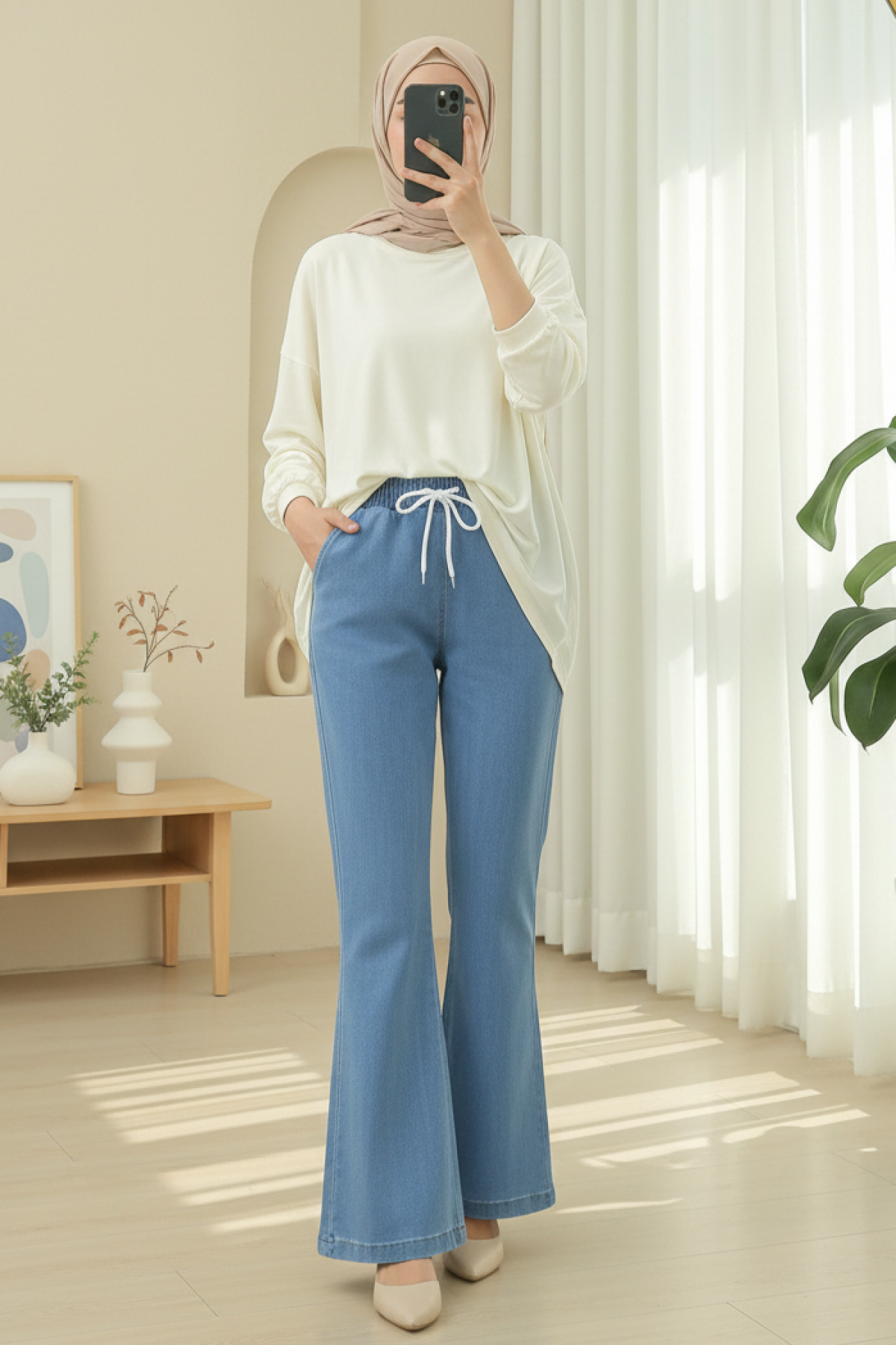 Tied Waist Flared Jeans with Pockets -Blue