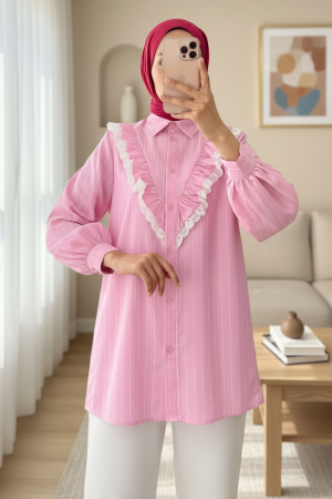 Boydan Düğmeli Önü Dantelli Fırfırlı Çizgili Gömlek -Pembe