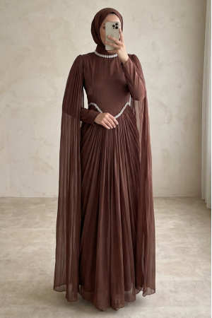 Yakası Ve Beli Taşlı Pelerin Detaylı Janjan Abiye -G.Kurusu