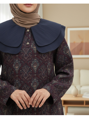 Önlük Yaka Yarım Düğmeli Yırtmaçlı Kapitone Tunik  -Mürdüm