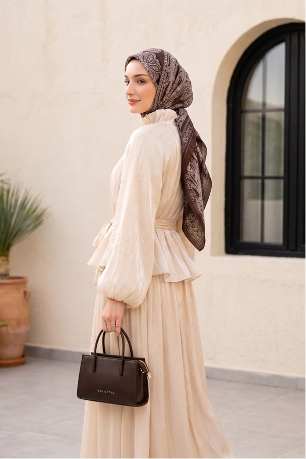 Set with Brooch Detail, Elasticated Sleeves, Belt, Lined, Shimmering Chiffon Skirt - Beige