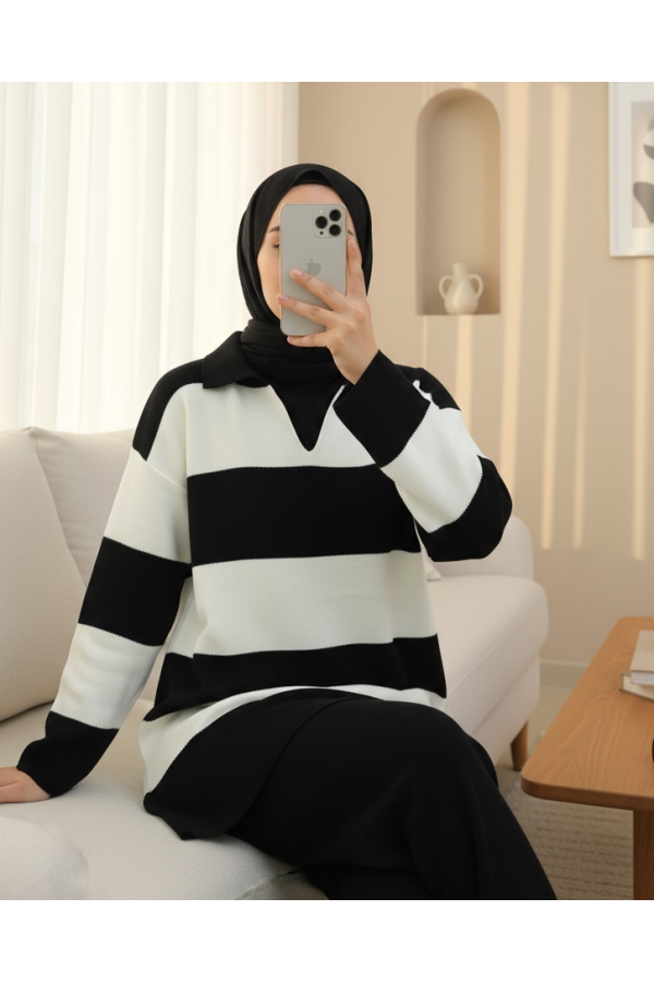 V-Neck Knitwear Suit with Trousers -Black