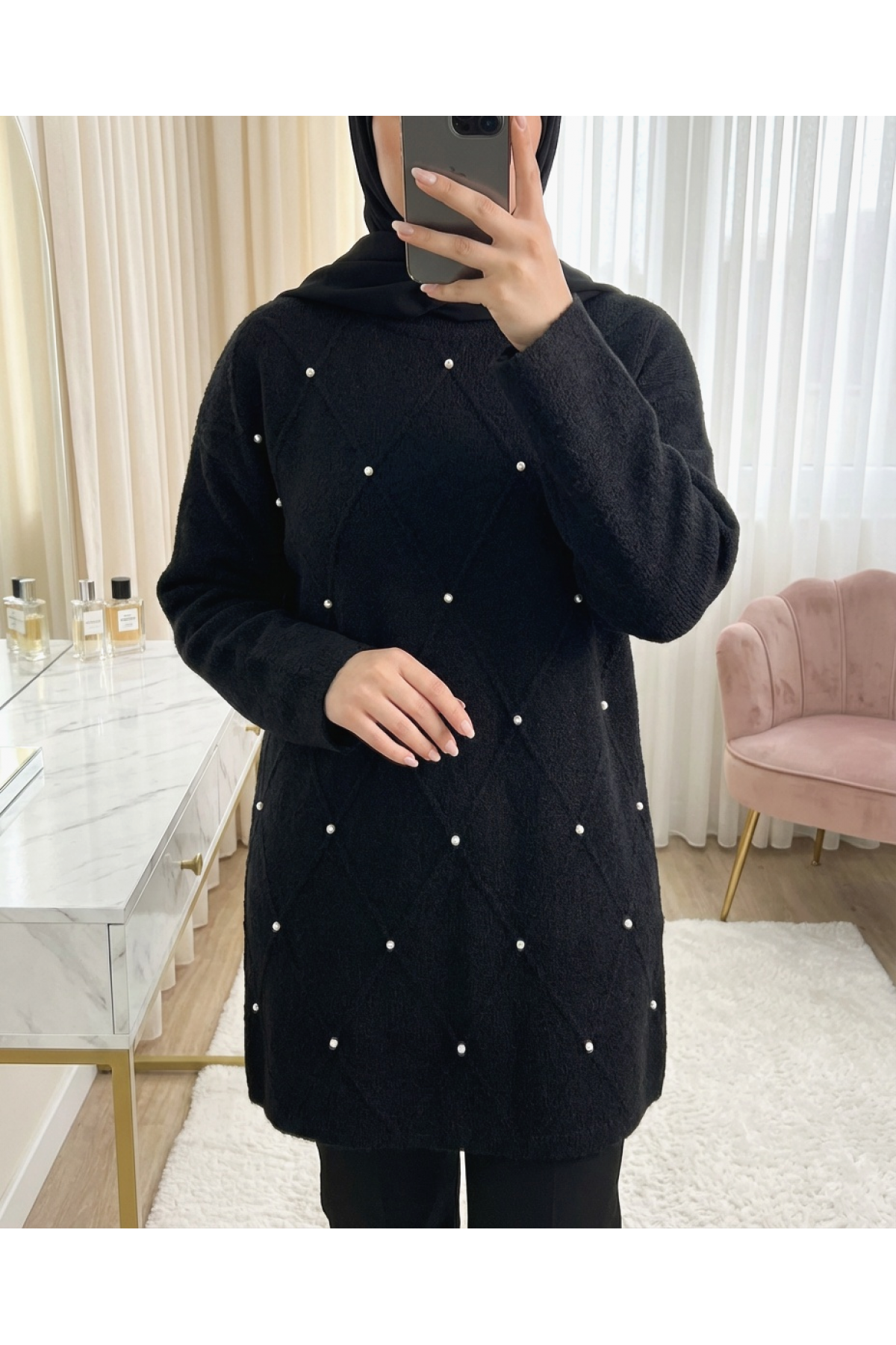 Stone Detail Baklava Pattern Textured Knit Tunic -Black