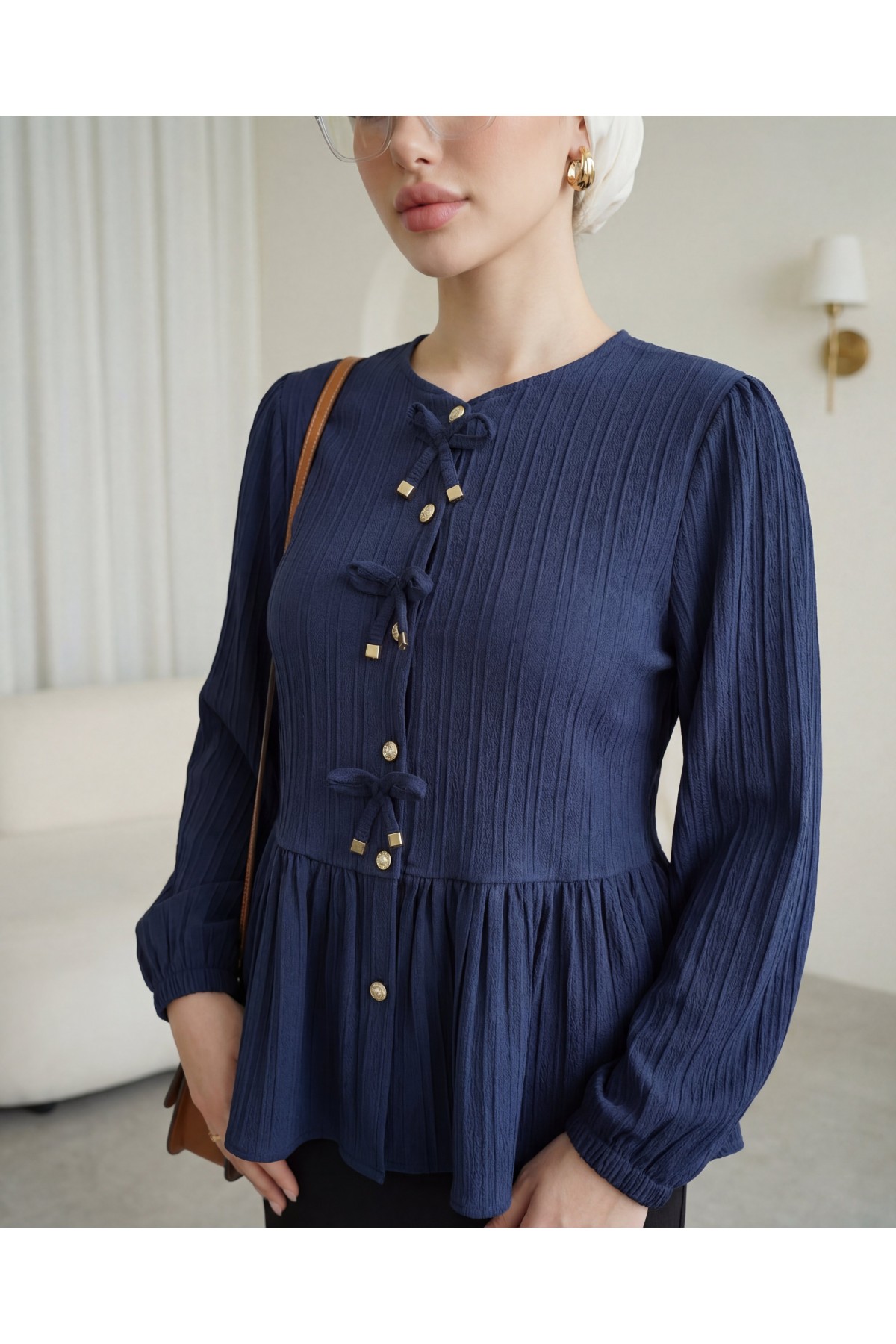 Buttoned Blouse with Elastic Sleeves and Bow Detail on the Front  -Navy blue detay görseli