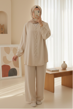 V Yaka Düğmeli Pantolonlu Ayrobin Takım -Bej