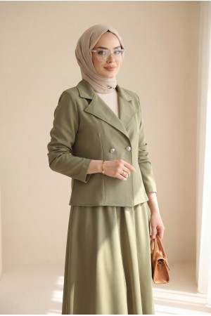 Double-front buttoned, double-breasted collar jacket and skirt set (double crepe). -Cagla Green