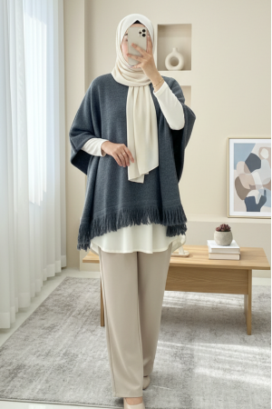 Eteği Püskül Detaylı Triko Panço  -Füme