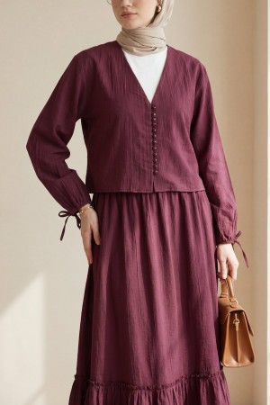V-neck, lace-up sleeves, button-down skirt viscose suit -Maroon