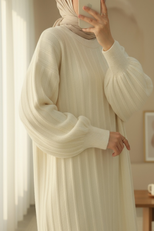 Fitilli Yırtmaçlı Yumoş Triko Tunik -Krem