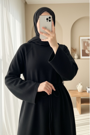 Beli Bağlamalı Yuvarlak Yaka Selanik Elbise -Siyah