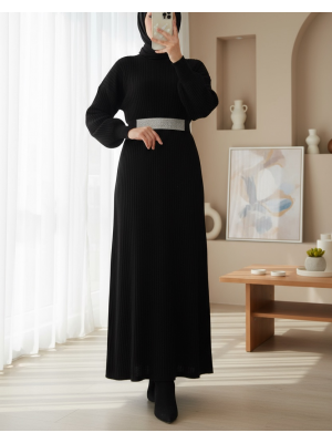 15900 Boydan Tesettür Triko Elbise - Siyah